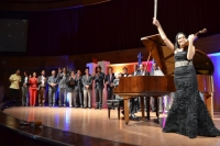 UASD auspició concierto de gala con la violinista internacional Aisha Syed