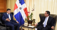 Rector recibe visita del alcalde de Santo Domingo Oeste