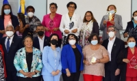 Escuela de Enfermería UASD reconoce docentes durante Asamblea