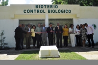 UASD inaugura laboratorio control de plagas