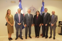 Rectora UASD recibe visita del embajador de España en RD