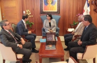 Rectora UASD sostiene encuentro con embajador de Marruecos