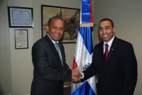 La UASD y el Consulado de RD en NY firman convenio de cooperación en beneficio de profesionales dominicanos