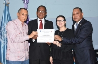 UASD entrega certificados Programa de Formación Mujeres Políticas Aspirantes a Cargos Electivos